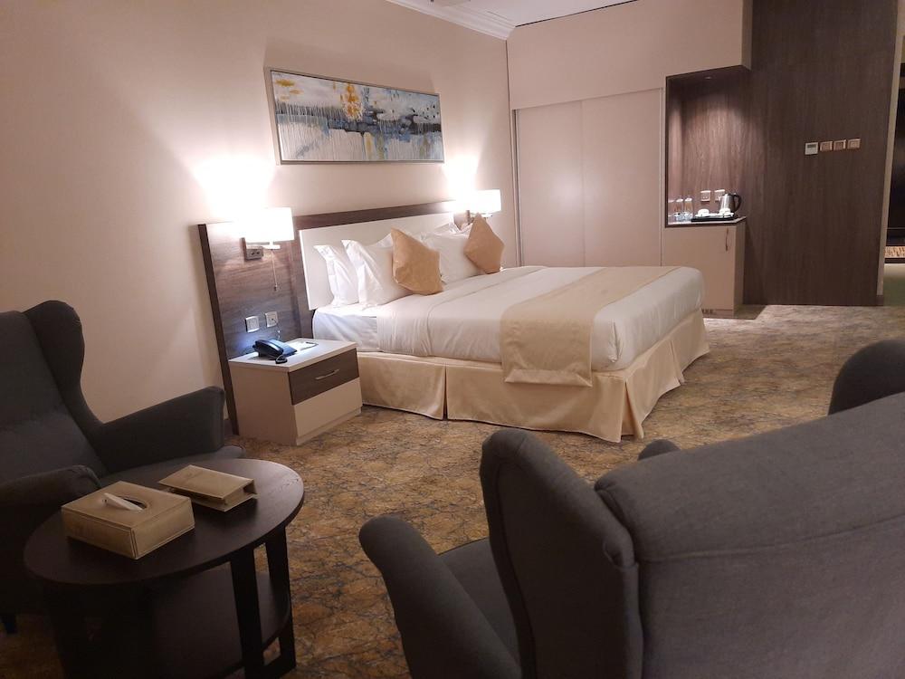 Hayat Al Riyadh Hotel Exterior foto
